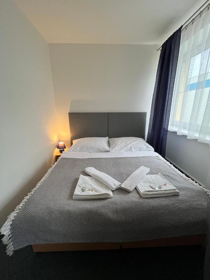 Garni G Hotel Žilina Extérieur photo