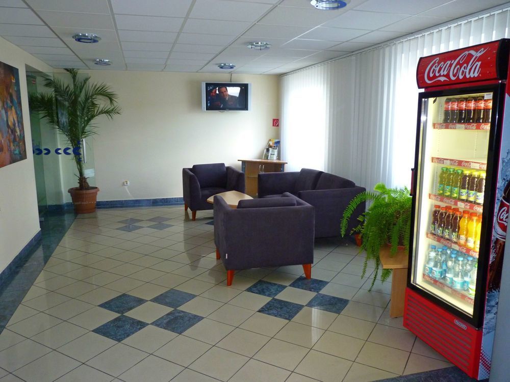 Garni G Hotel Žilina Extérieur photo